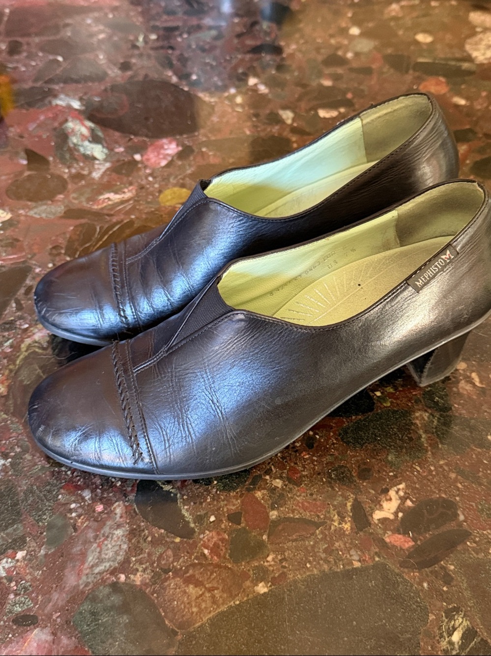 Mephisto Black Leather Slip-On Low Heel Women's Professional Shoes 7.5 Vintage